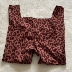 Balance Athletica Ascend Leggings in King Cheetah Dusk Small